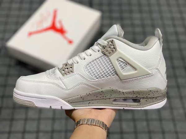 Air Jordan 4“White Oreo”AJ4-CT8527-100 1