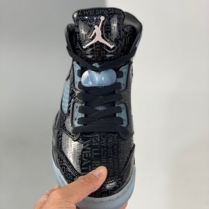 Air Jordan 5 Retro "Doernbecher" 11