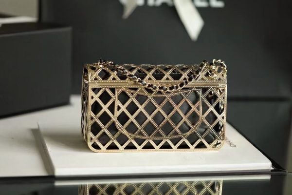 CHANEL EVENING BAG Gold-Tone Metal & Black AS2514 3