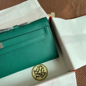 Hermes Kelly Cut size 31 green Handbag 16