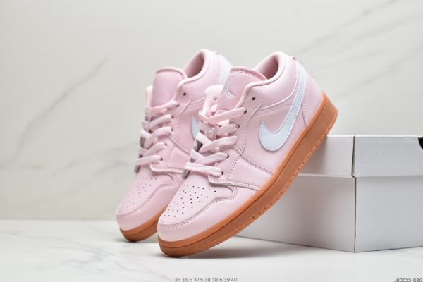 Jordan 1 Low-DC0774-601 1