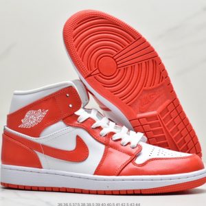 Jordan 1 Retro High OG-BQ6472-116 9