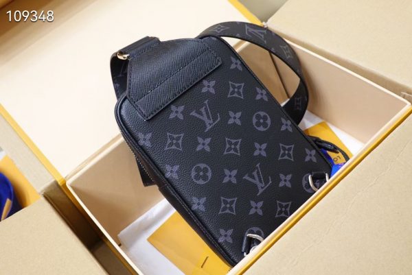 Louis Vuitton Outdoor Slingbag LV M30741 6