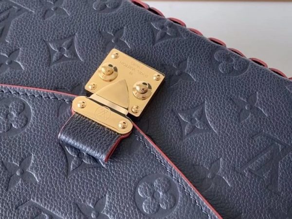 Louis Vuitton Pochette Metis Navy M43942 7