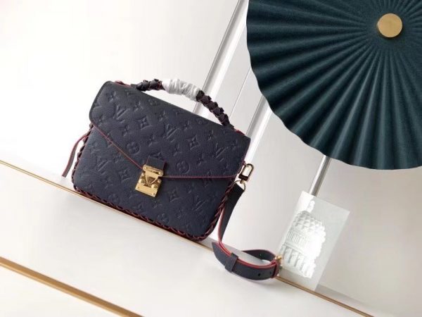 Louis Vuitton Pochette Metis Navy M43942 8