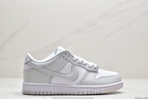 Nike Dunk SB Low“Photon Dust” 5