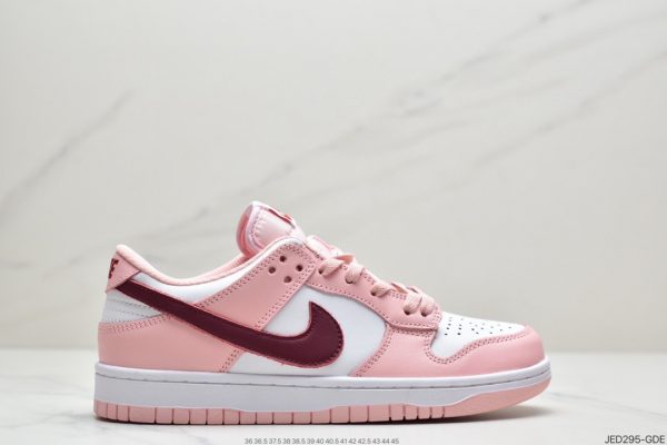 Nike SB Dunk Low "Tiffany Vibes"-CW1590 1