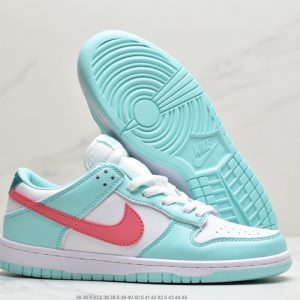 Nike SB Dunk Low 12