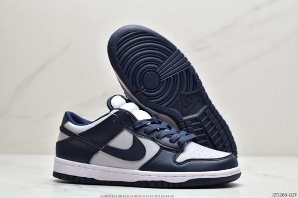 Nike SB Dunk Low 7