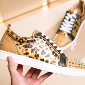 CHRISTIAN LOUBOUTIN Lage Sneakers 17