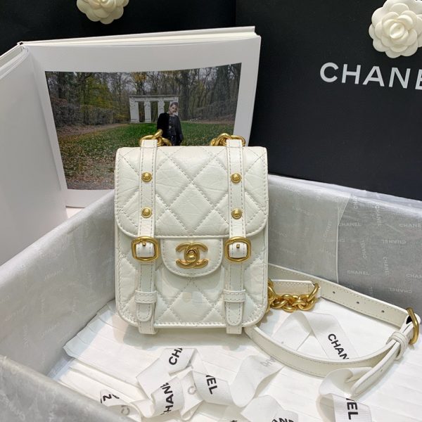 Chanel vintage messenger bag 1