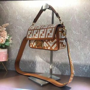 FENDI BAGUETTE MINI canvas bag with embroidery 15