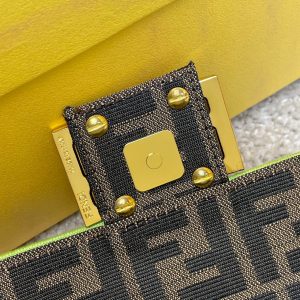 FENDI Baguette Trumpet 16