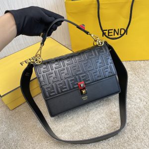 FENDI KAN I F leather bag 12