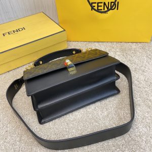 FENDI KAN I F leather bag 14