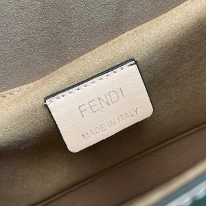 FENDI KAN I F leather bag 16