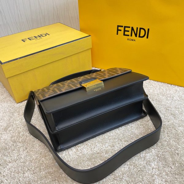 FENDI KAN I bag 7