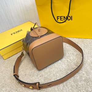 FENDI Mon Tresor Bucket Bag Large 13