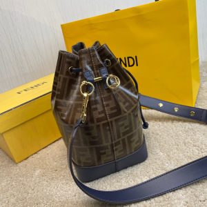 FENDI Mon Tresor Bucket Bag Large 16