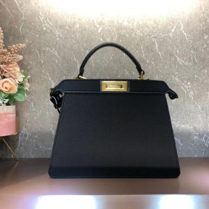 FENDI PEEKABOO ISEEU MEDIUM 9