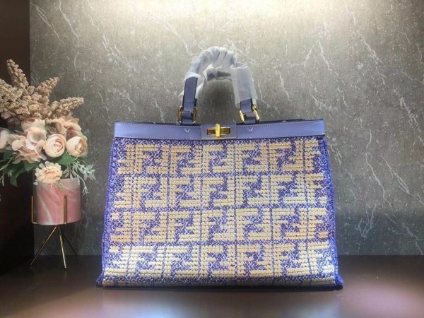 FENDI Peekaboo X-tote 2