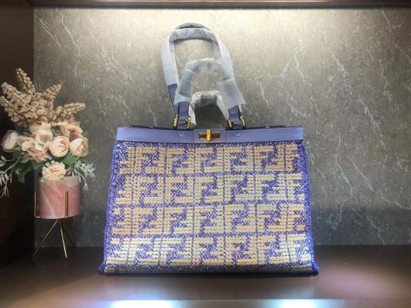 FENDI Peekaboo X-tote 1