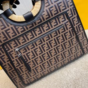 FENDI Runaway Shopping 12