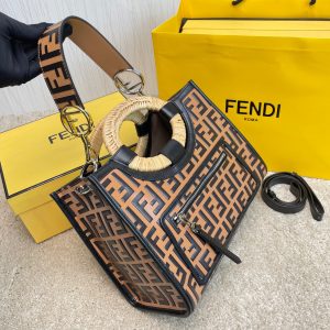 FENDI Runaway Shopping 14