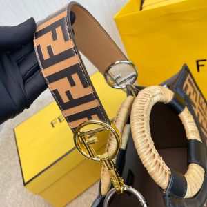 FENDI Runaway Shopping 16