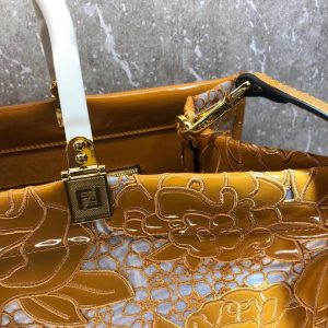 FENDI SUNSHINE SHOPPER 10