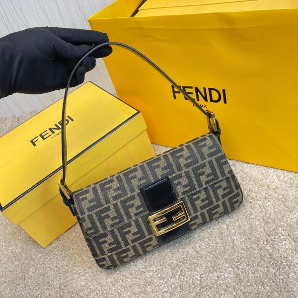 FENDI Small Cloth Bag 1