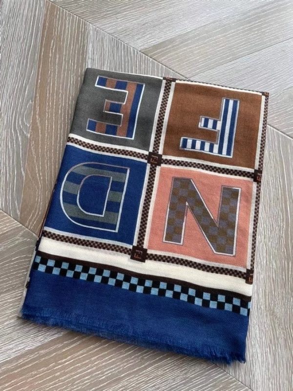 FENDI WYSIWYG CASHMERRE SCARF 7