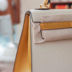 HERMES Kelly28 goatskin milkshake 9