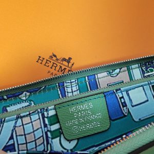 Hermes Epsom size 20 emerald green Wallet 13