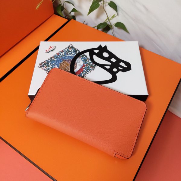 Hermes Epsom size 20 orange Wallet 1