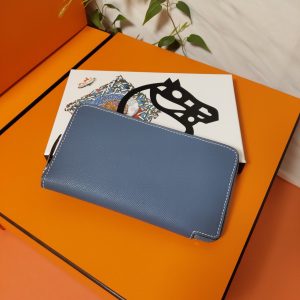 Hermes Epsom size 20 royal blue Wallet 17