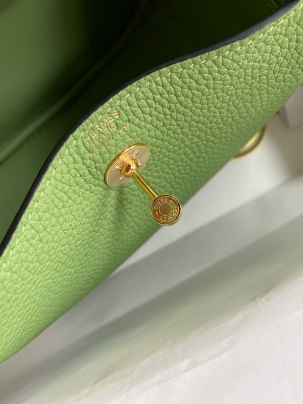 Hermes Mini Lindy 19 avocado green Bag 2