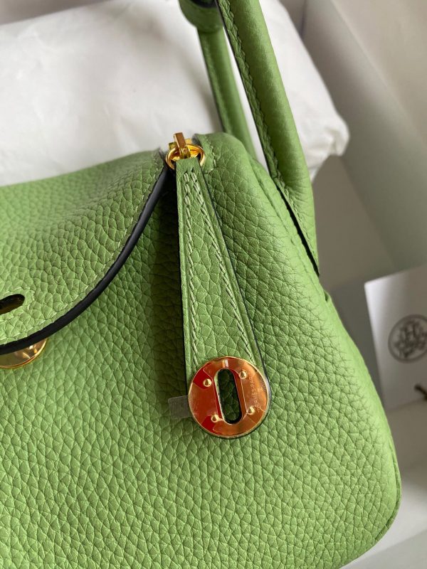 Hermes Mini Lindy 19 avocado green Bag 8