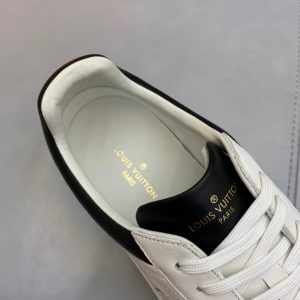 LOUIS VUITTON LUXEMBOURG SNEAKER 15