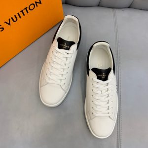 LOUIS VUITTON LUXEMBOURG SNEAKER 17