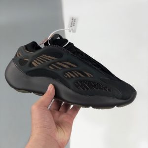 Ad Yeezy 700 v3 “Clay Brown”GY0189 9