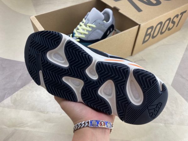 Adidas Yeezy 700 Runner Boost 6