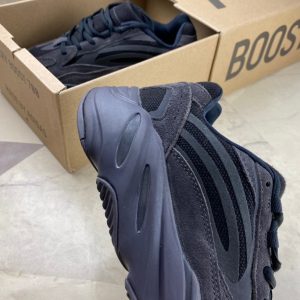 Adidas Yeezy 700 Runner Boost 14