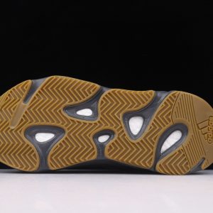 Adidas Yeezy 700 V2 9