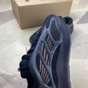 Adidas Yeezy 700 v3 “Eremiel” 18