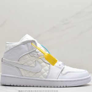 Air Jordan 1 Mid "Quilted White" 10