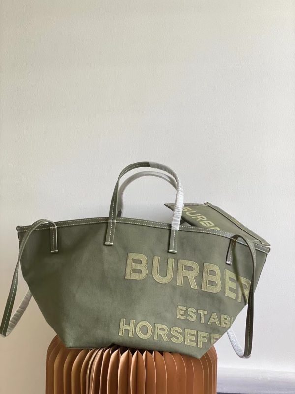 Buberry Mini Horseferry Canvas Beach Tote Bag 5