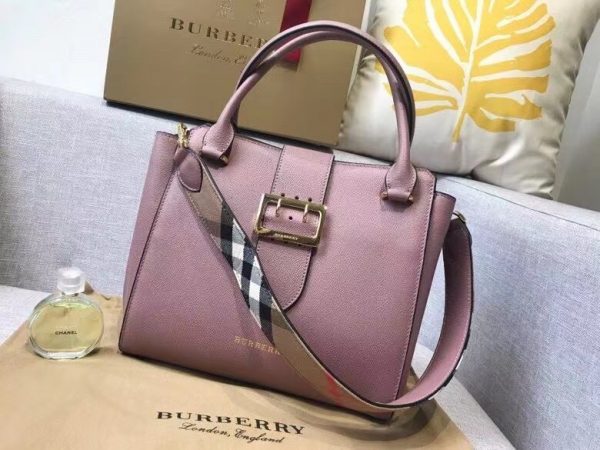 Burberry latest The buckle bag pink 301951 1