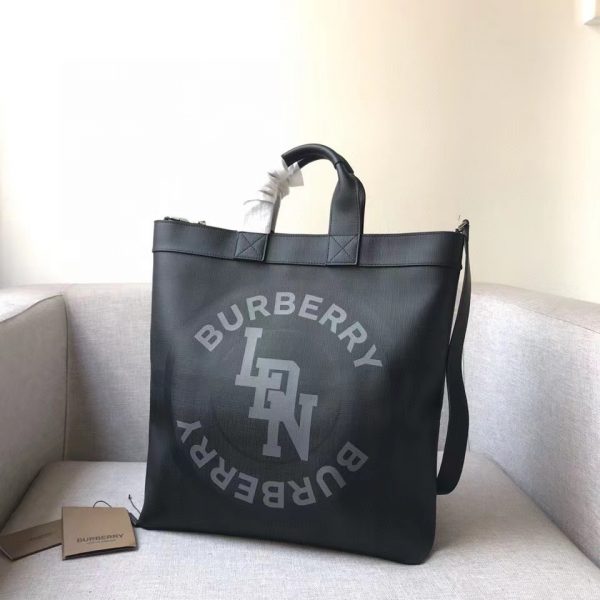 Burberry's practical style tote bag 8022 1