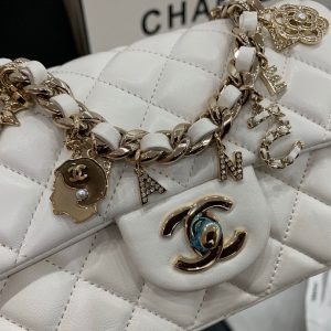 CHANEL flap bag white AS2326 15